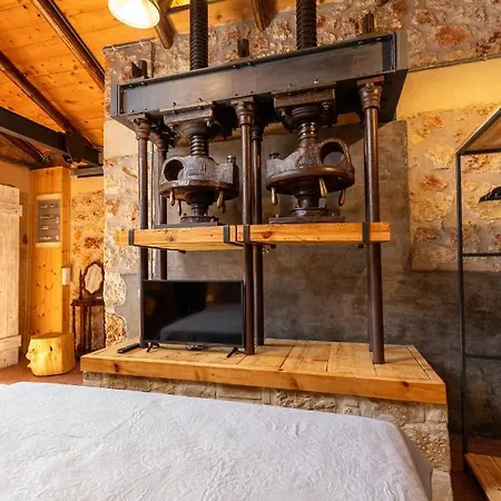 Feriehus Fabrica Baladakis Adults Only